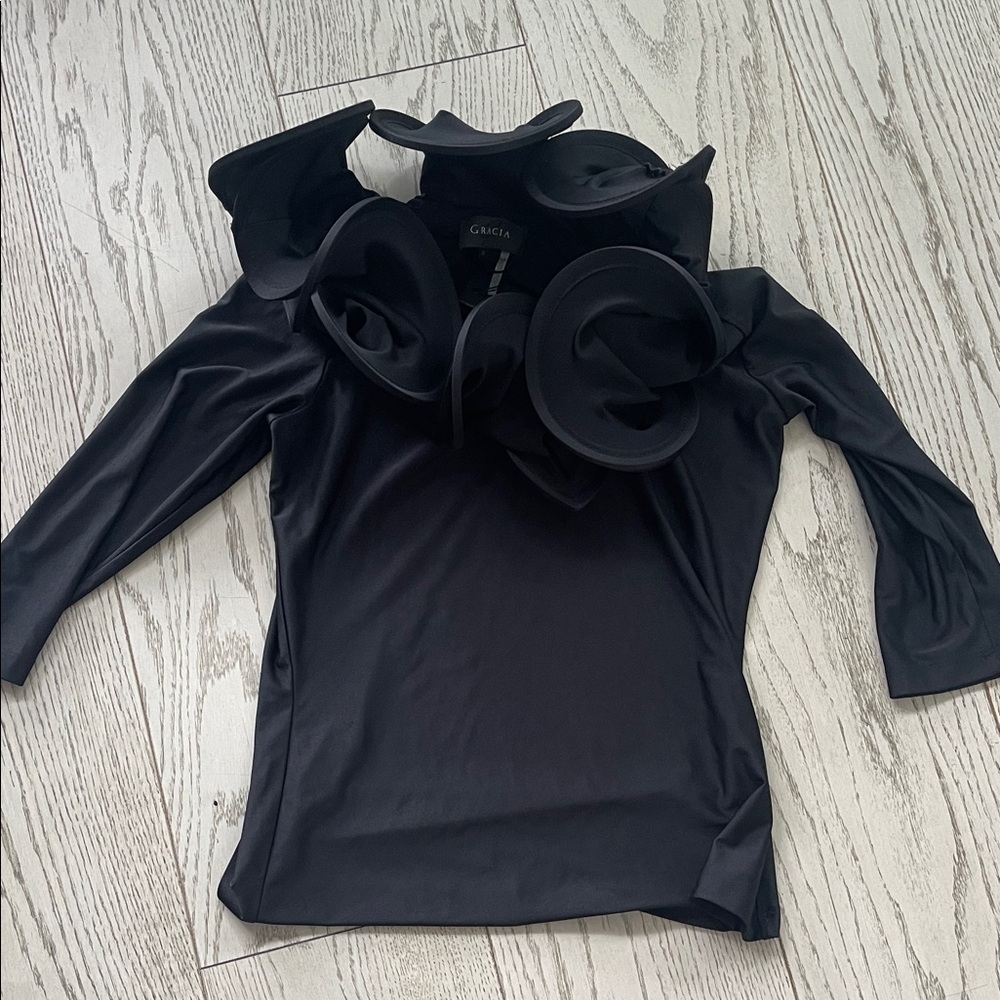 Gracia Black Sculpted Ruffle top.
